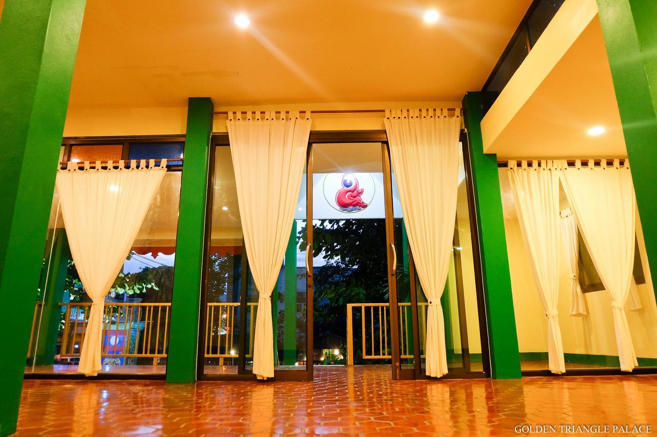 Golden Triangle Palace Chiang Rai Exterior photo
